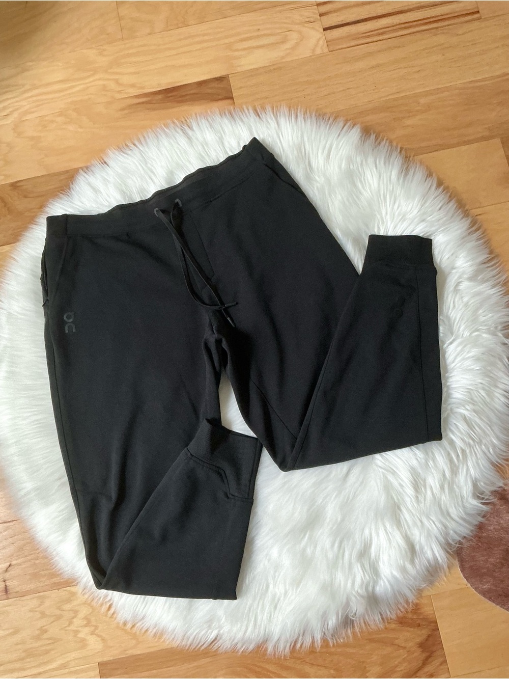 On Running Black Men's Joggers with Drawstring Waist Size XXL